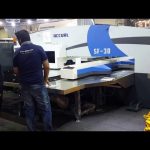 Visokokakovostni servo cnc hidravlični stroji za obračanje pnevmatik