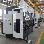 visoko zmogljiva hidravlična sinhronizirana stiskalna zavora z robotom